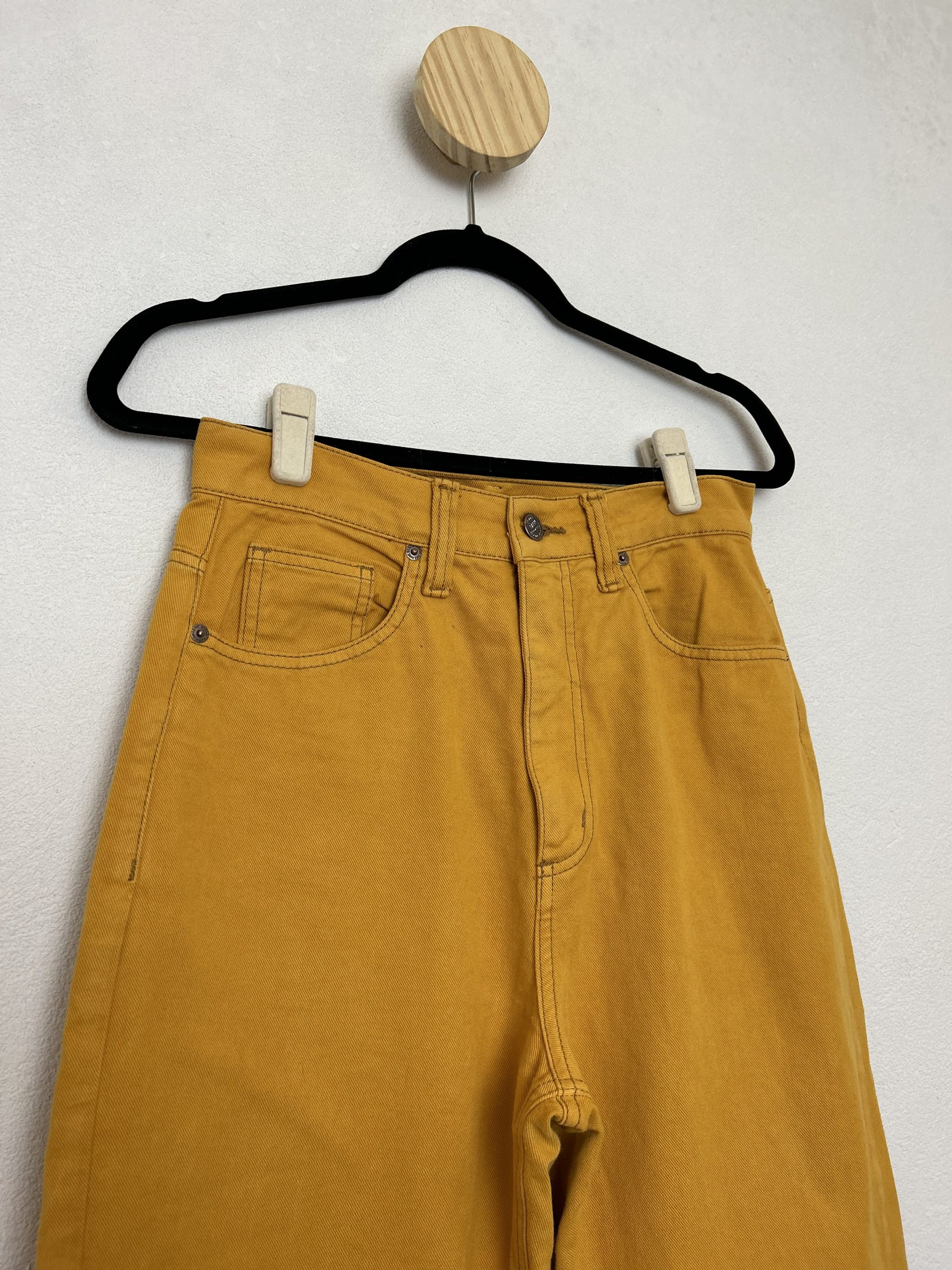 Calça best sale jeans mostarda